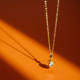 Soluna - Sun Necklace with Moonstone in Gold Vermeil