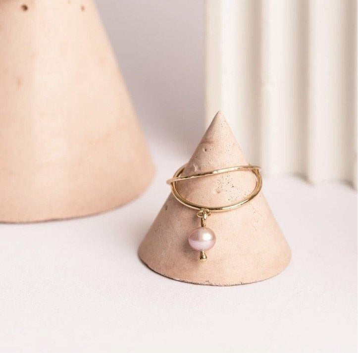 Rosa Pearl Ring - Lunar James