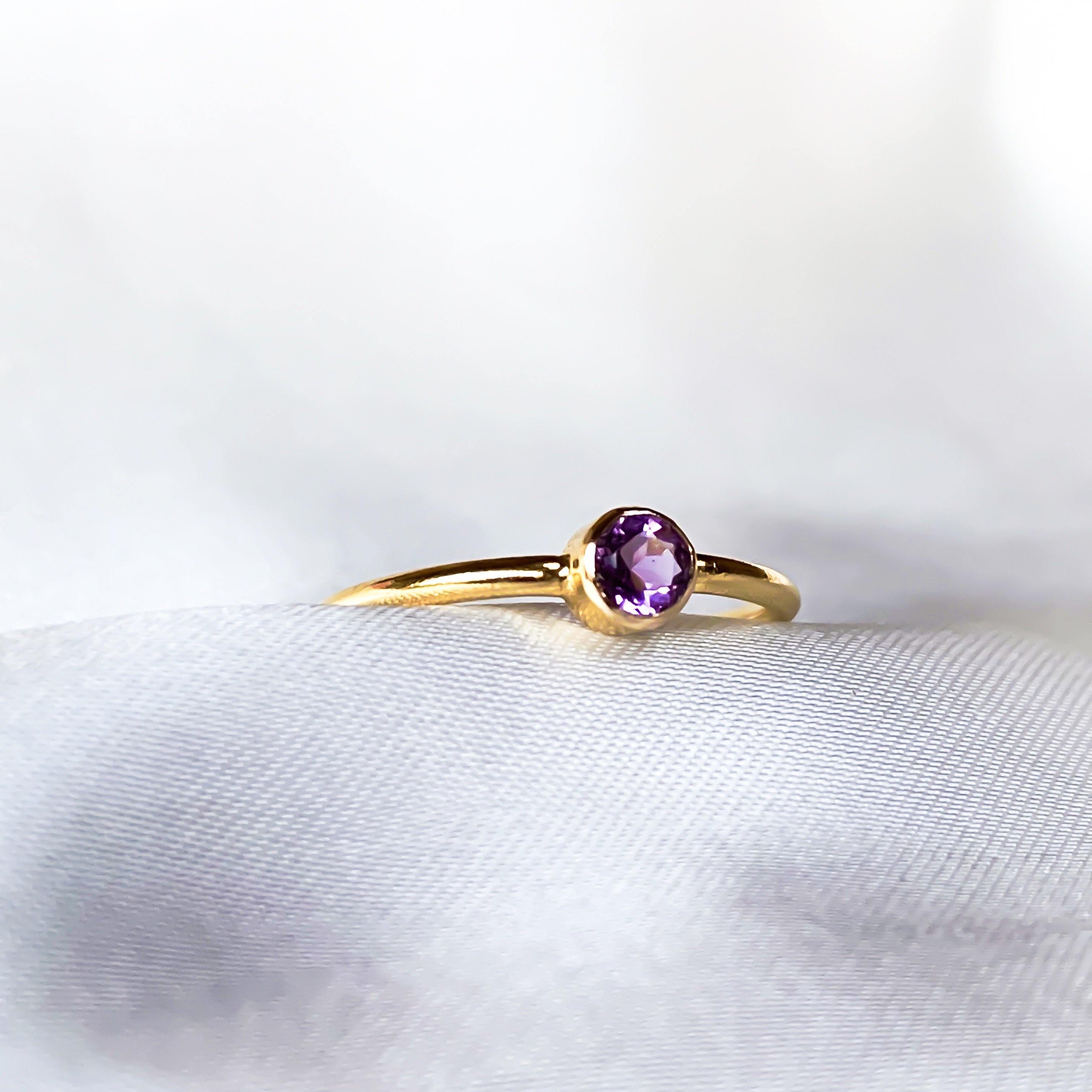 February Birtstone Ring - Amethyst - Lunar James